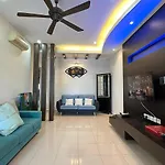 Bukit Indah 6Pax Small Gathering House Bbq