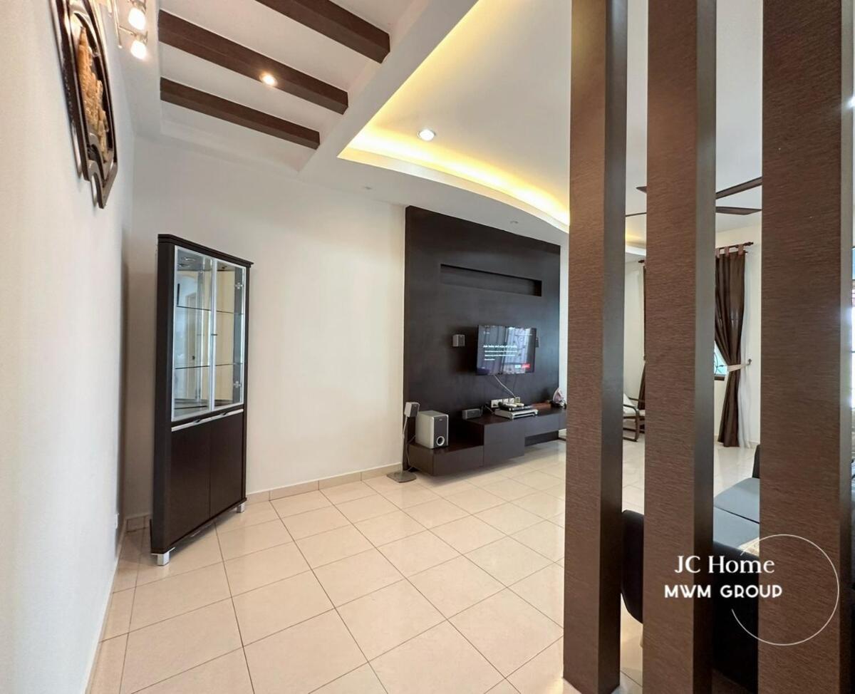 Pangsapuri Bukit Indah 6pax Small Gathering House Bbq Johor Bahru
